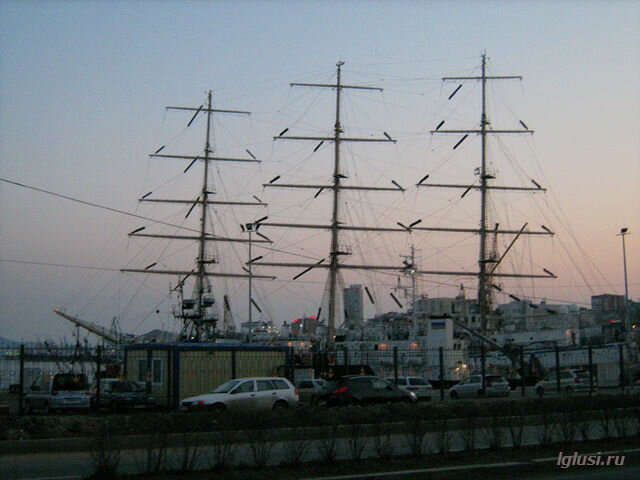 Владивосток, парусник Надежда http://lglusi.ru