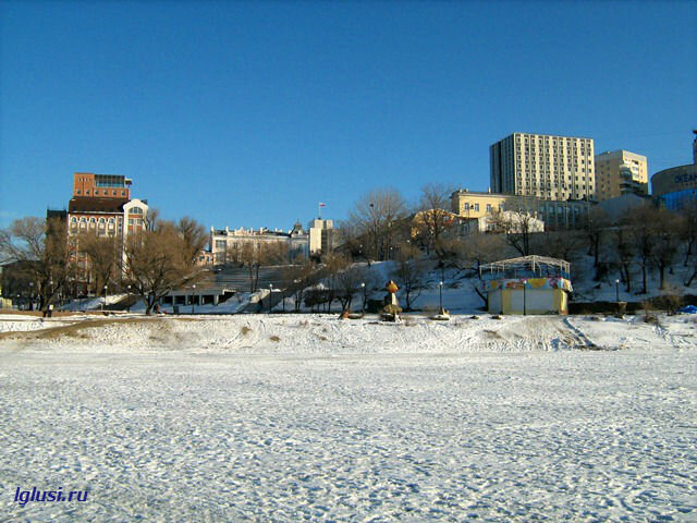 /  Владивосток, зима, Спортивная набережная