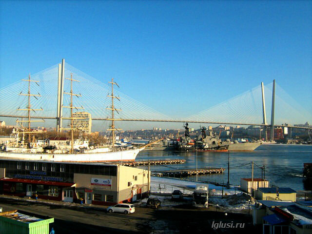 /  Владивосток, "Золотой" мост через Золотой Рог