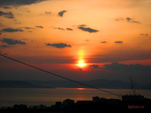 закат из моего окна.Владивосток.lglusi.ru